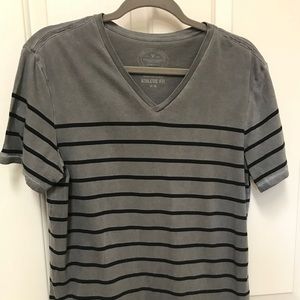 American eagle tee shirt